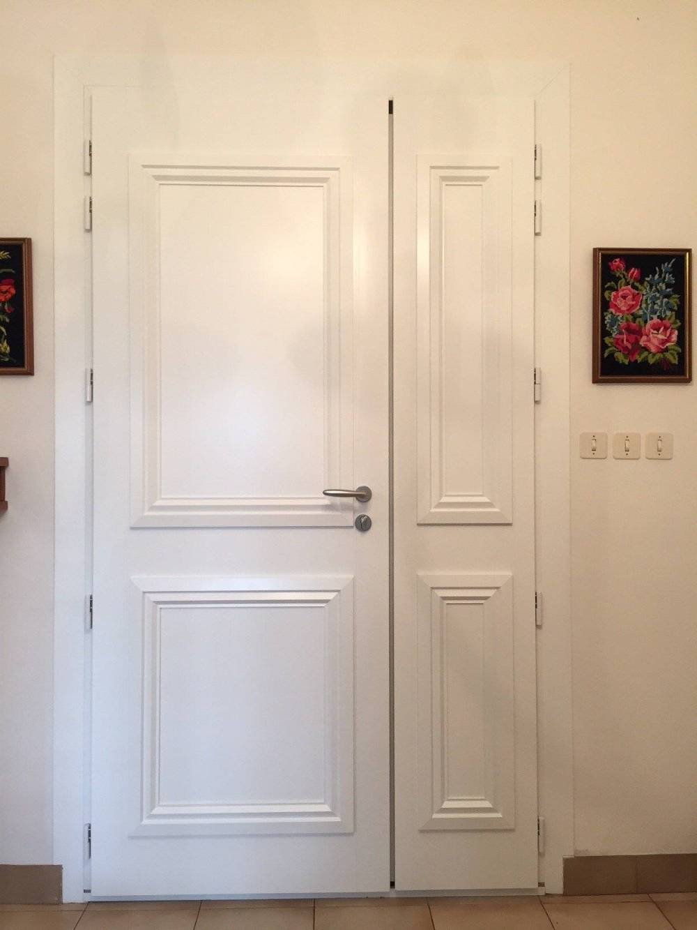 porte double blanche