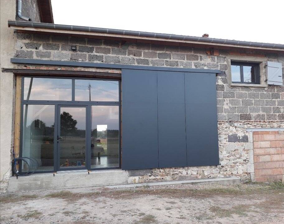grand portail coulissant